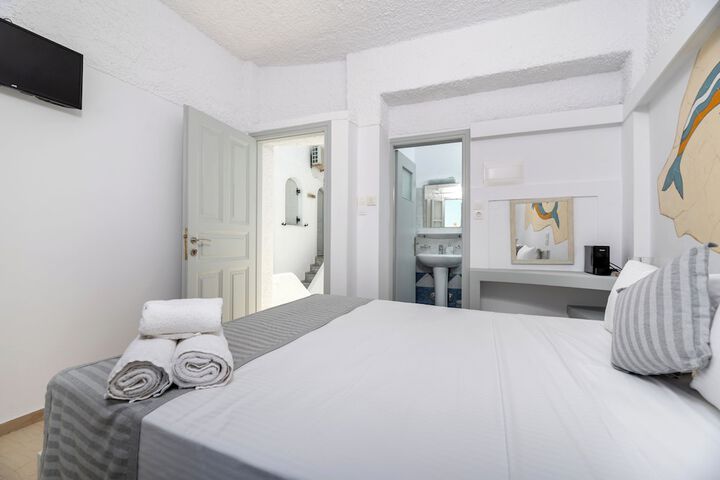 Room 27 of 56