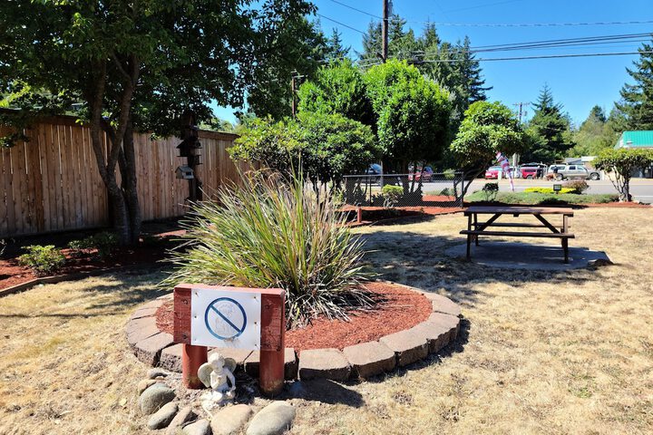 Hotel Exterior 38 of 43