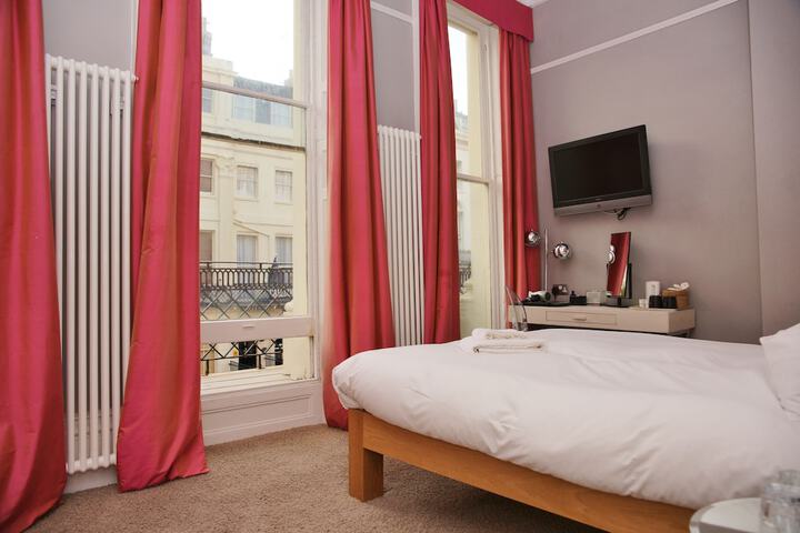 Room 19 of 58