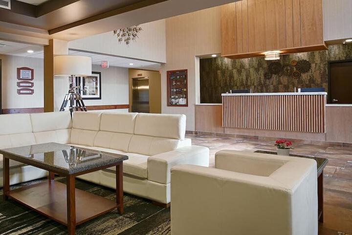 Hotel Interior 3 of 9