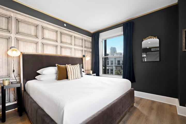 Room 95 of 285