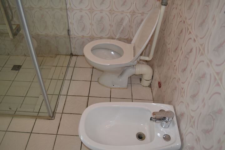 Room 20 of 47