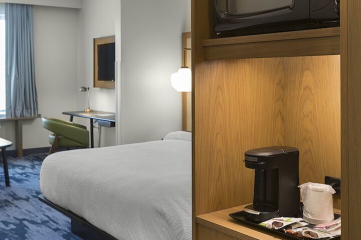 Room amenity