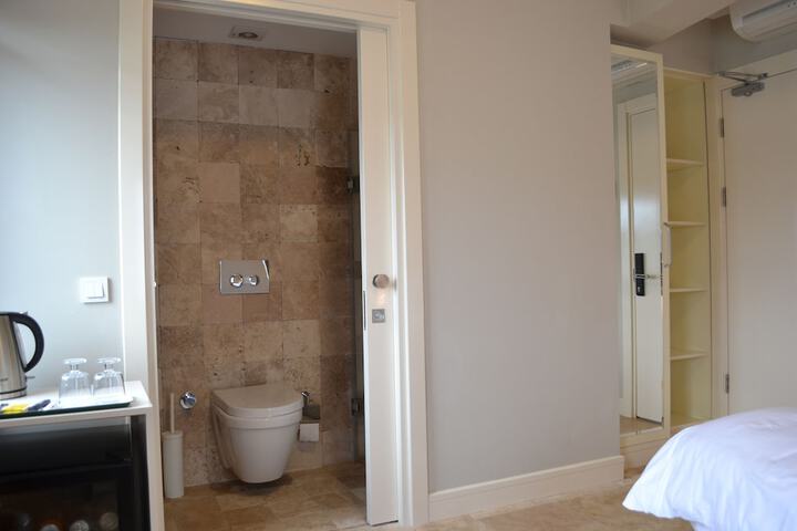 Bath Amenities
