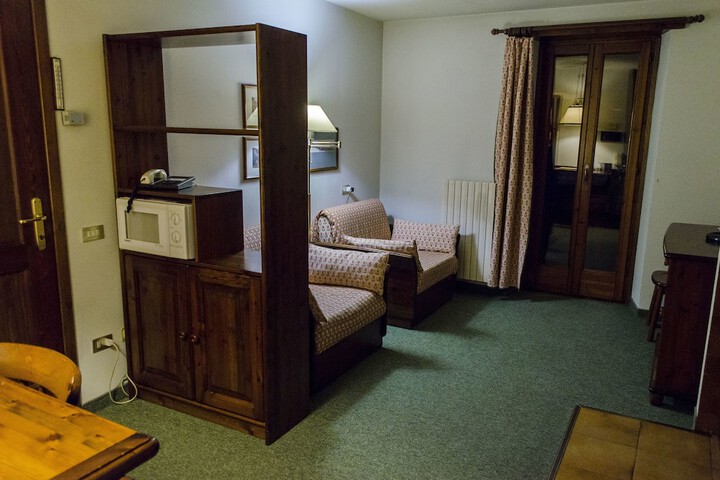 Room 28 of 55