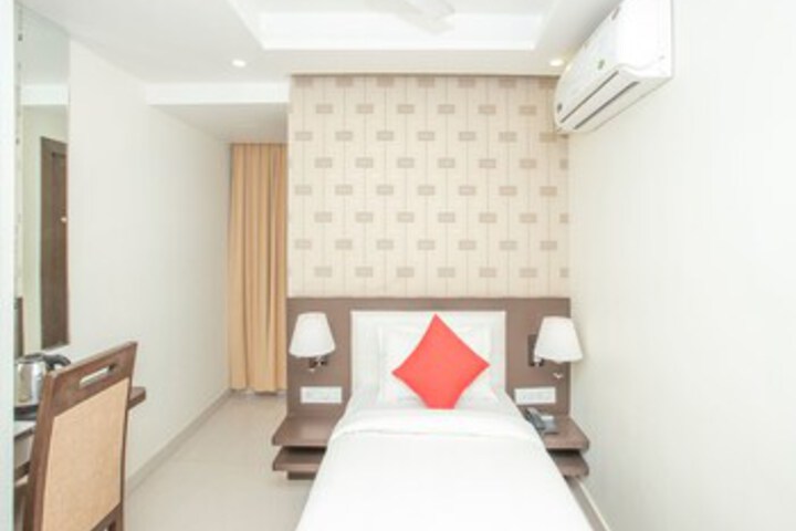 Room 19 of 31