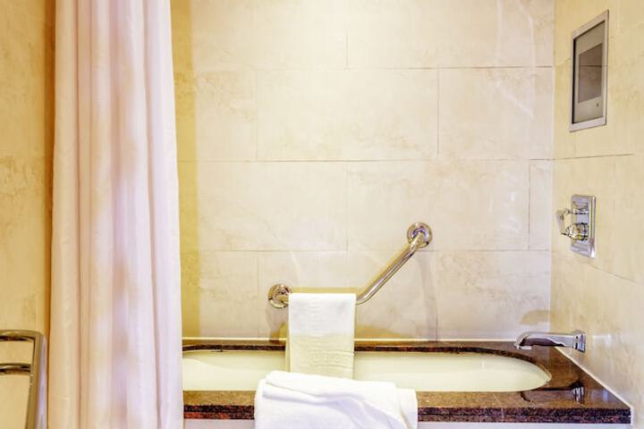Room 20 of 57