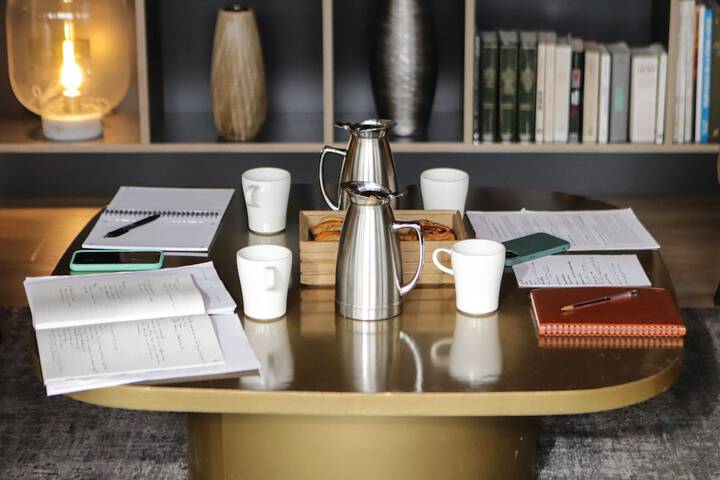 Lounge 60 of 69