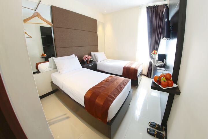 Room 7 of 21