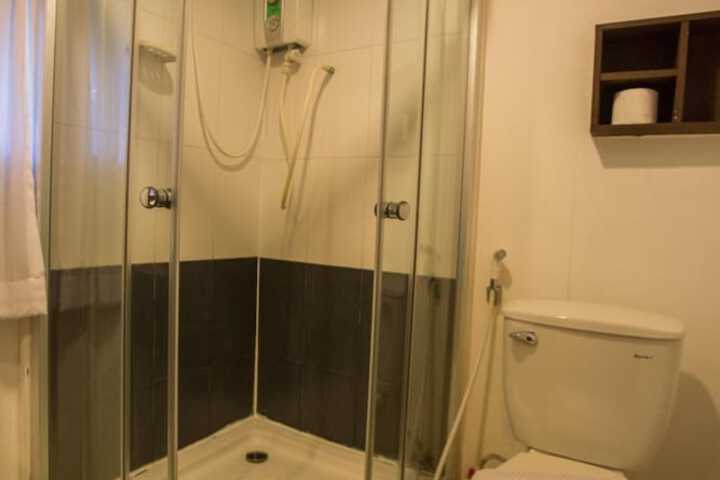 Clean Restrooms