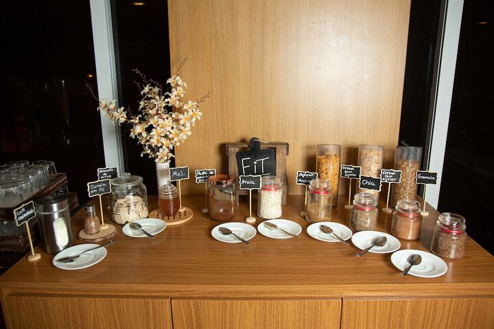 Breakfast/Coffee Service 66 of 97