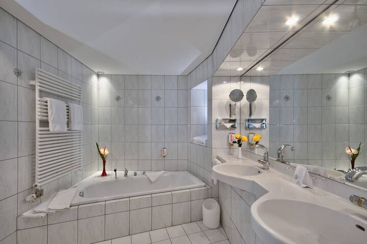 Clean Restrooms