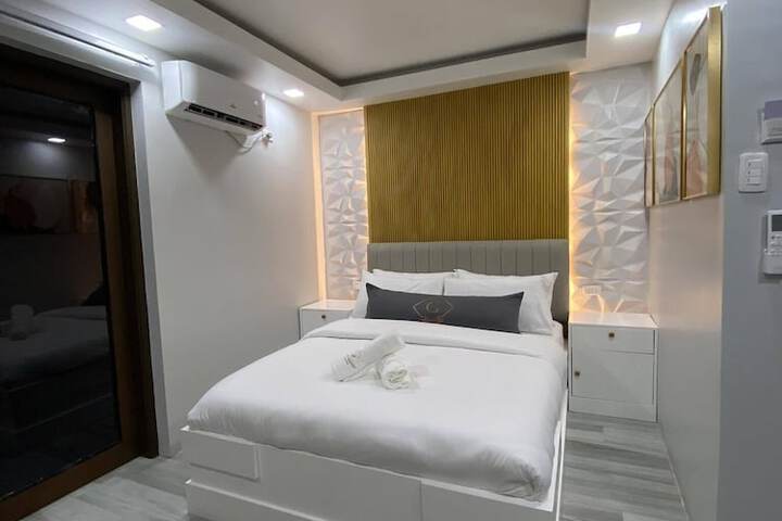 Room 12 of 54