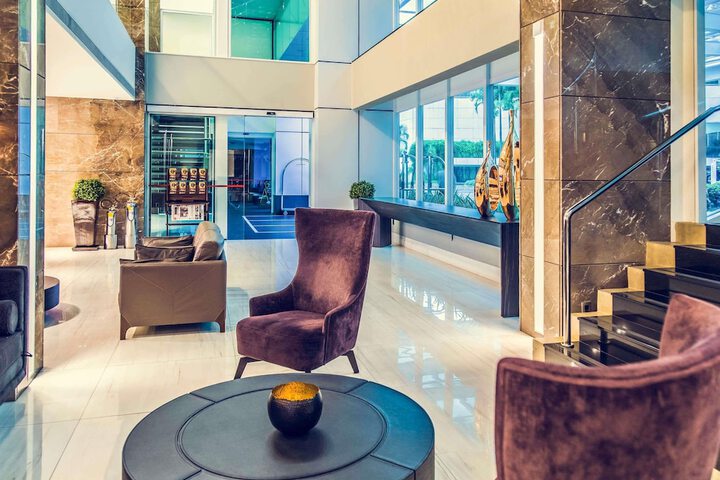 Guest Lobby
