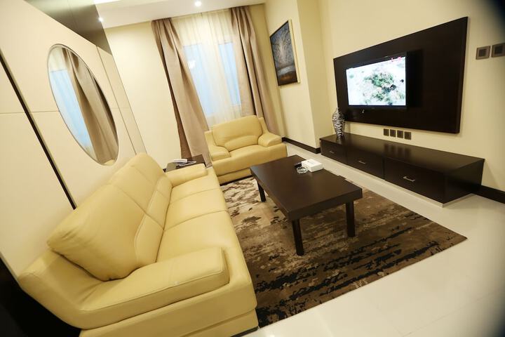 Room 12 of 35