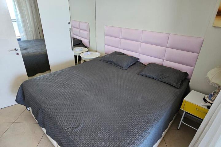 Room 3 of 12