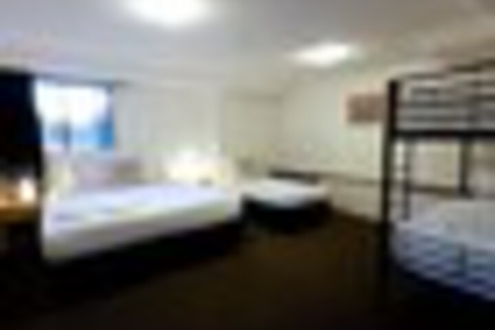 Room 26 of 63
