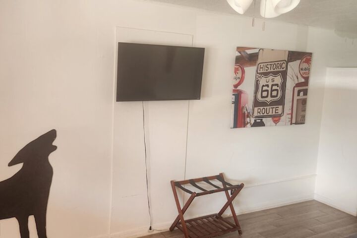 Room 6 of 29