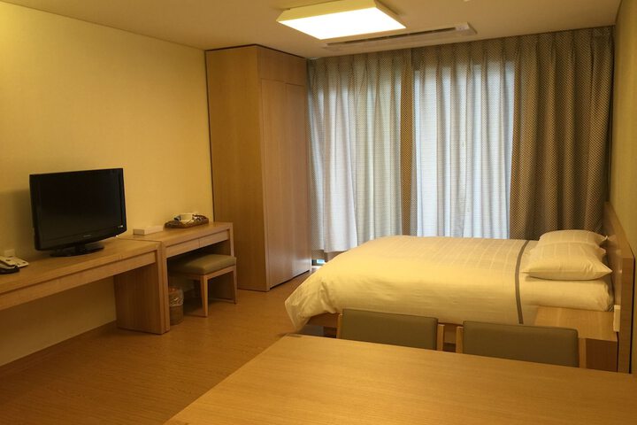 Room 7 of 51