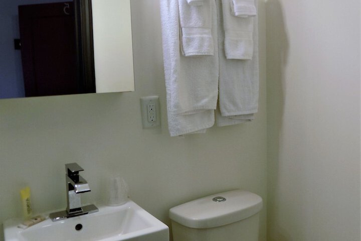 Room 15 of 63