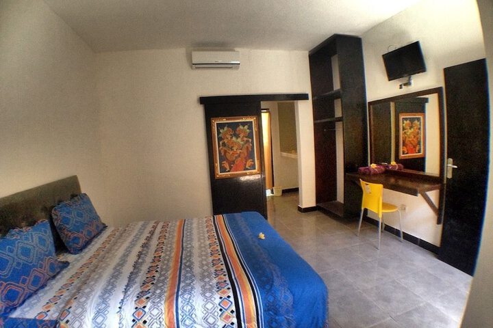 Room 6 of 48