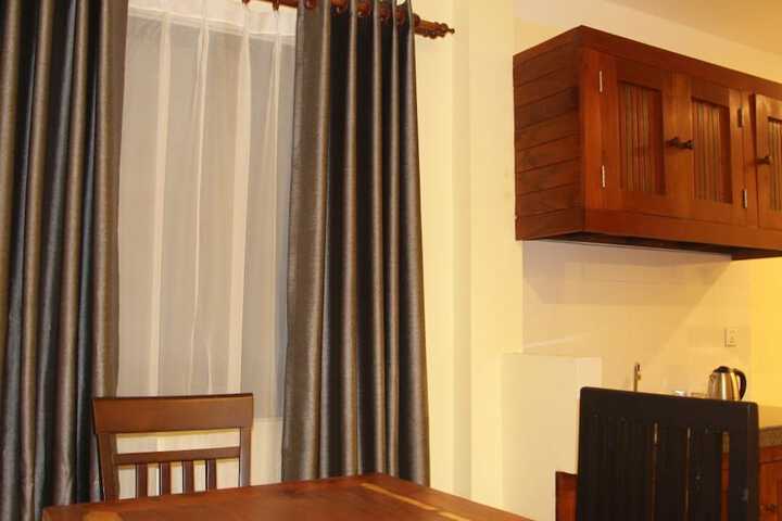 Room 10 of 21
