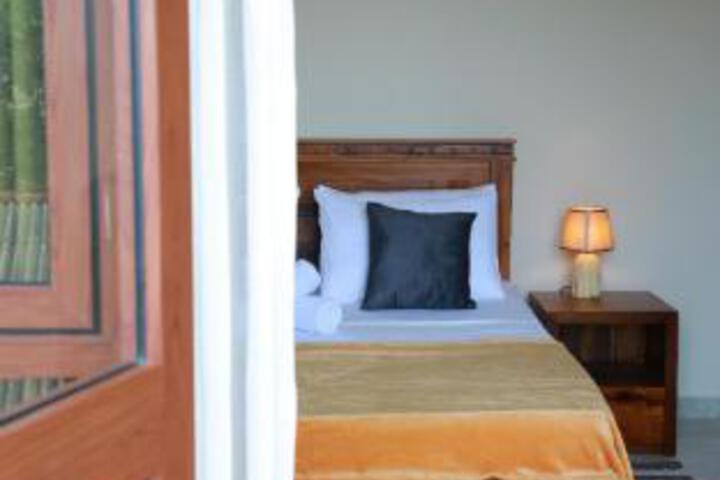 Room 17 of 23