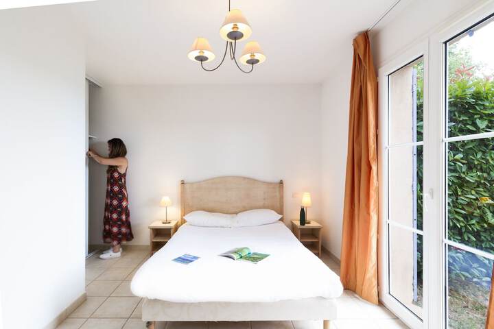 Room 8 of 61