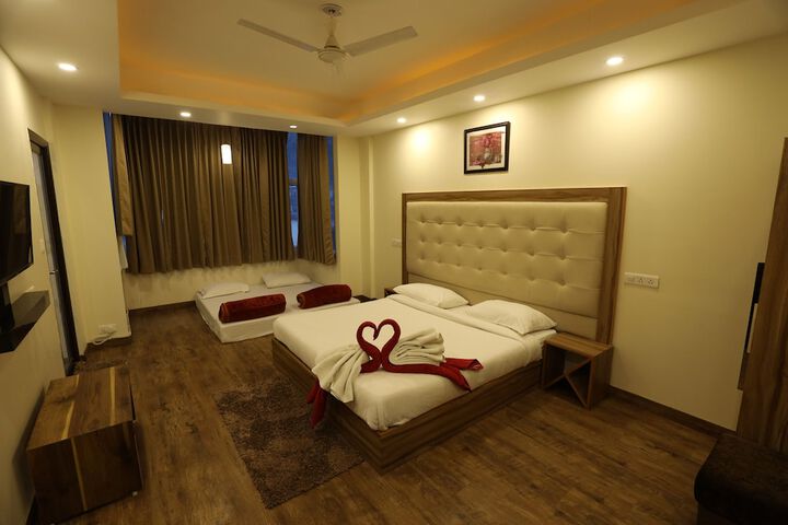 Room 3 of 23