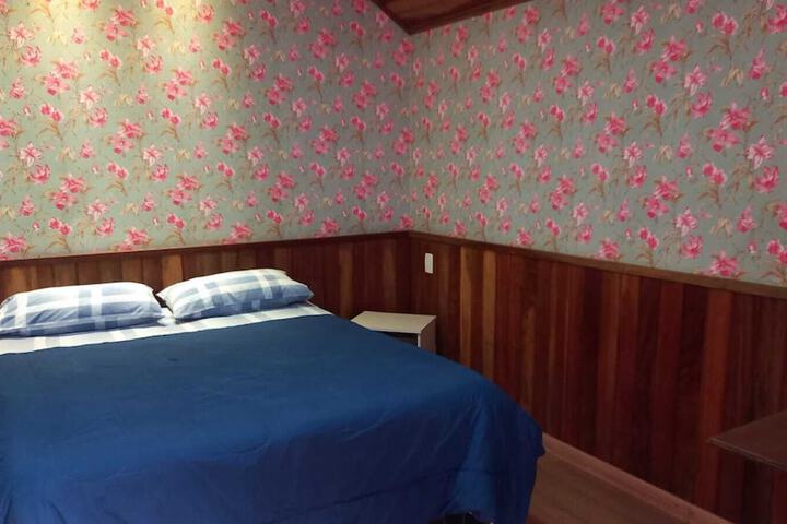 Room 25 of 58