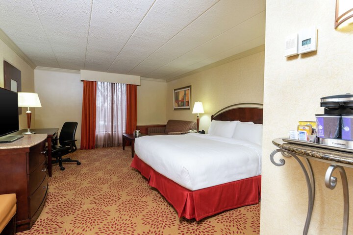 1 King Bed with Full Pull Out Sofa (2 of 34)