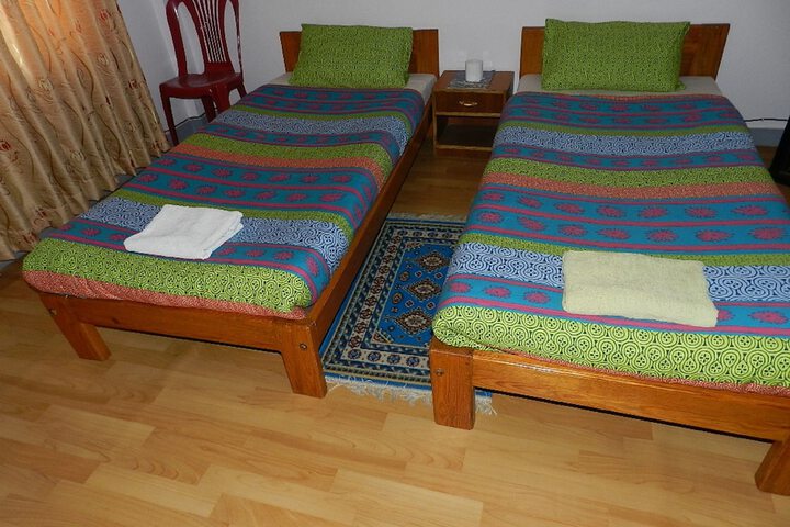 Room 10 of 68