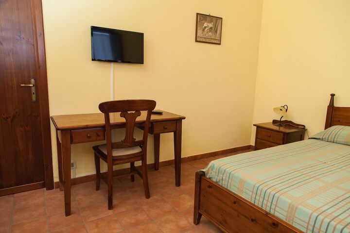 Room 8 of 39