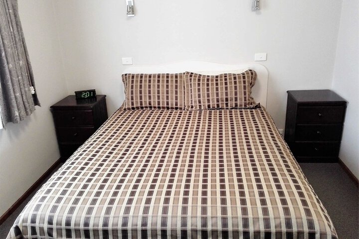 Room 10 of 64