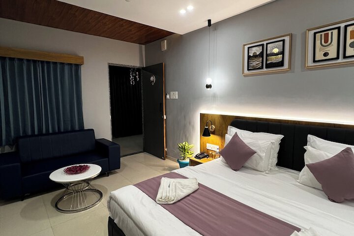 Room 7 of 7