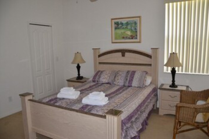 Room 15 of 17