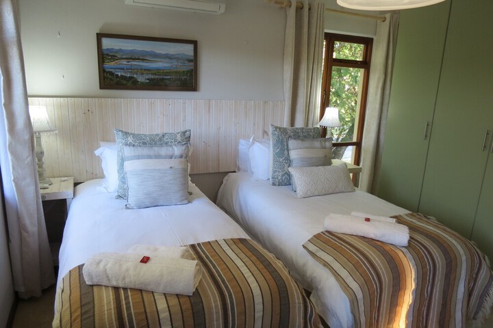 Room 7 of 49