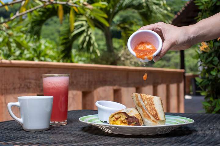 Breakfast/Coffee Service 70 of 80
