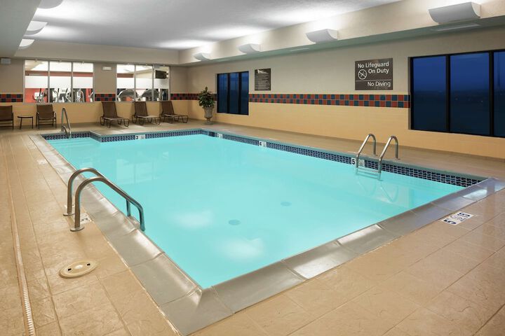 Pool 24 of 38