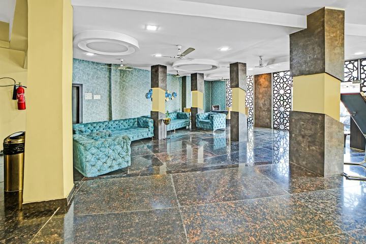 Hotel Interior 4 of 40