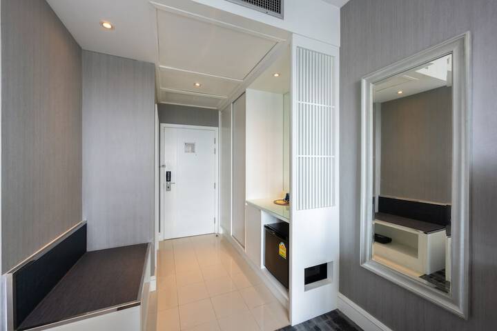Room 79 of 151