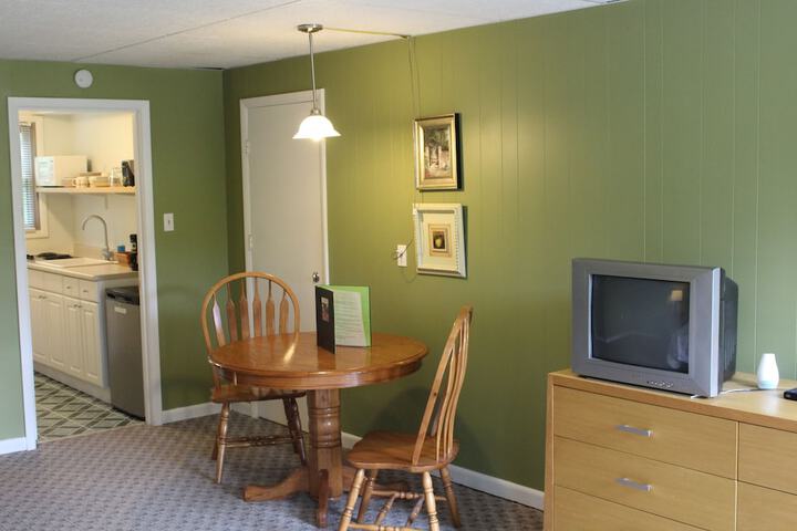 Room 28 of 110