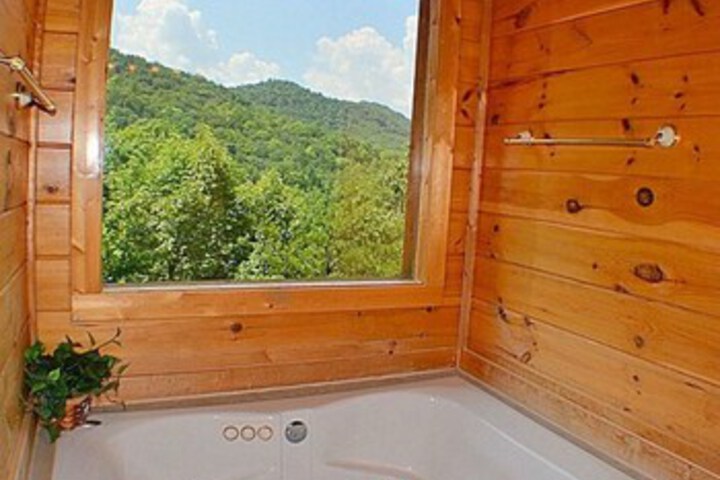 Hot Tub 14 of 26
