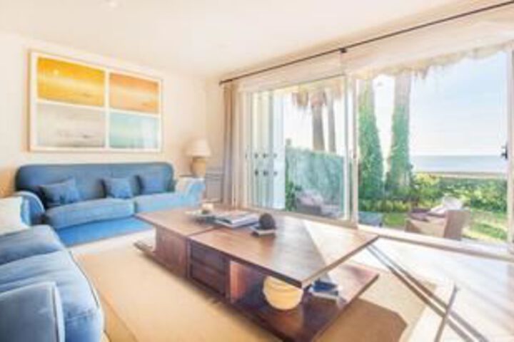 Beachfront house in Altafulla