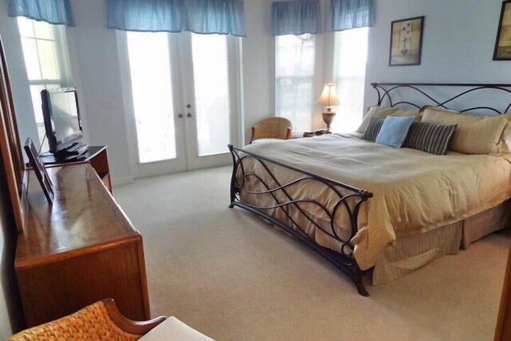 Room 7 of 29