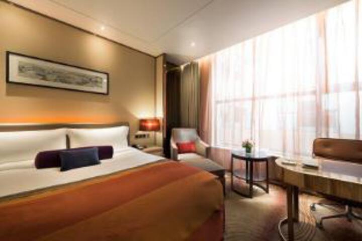 Room 20 of 21