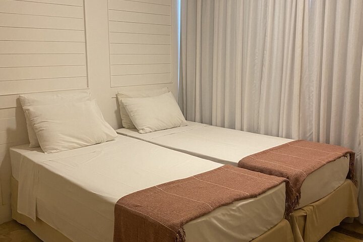 Room 19 of 37