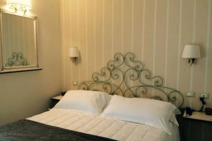 Room 14 of 57
