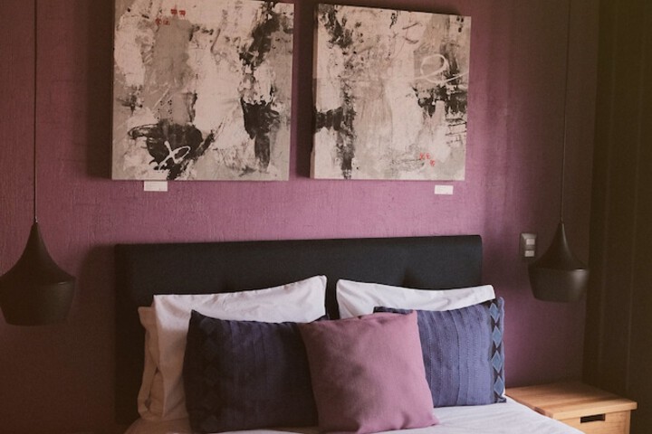 Room 5 of 65