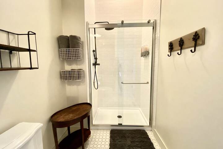 Luxury Studio Double Bed Accessible (13 of 24)